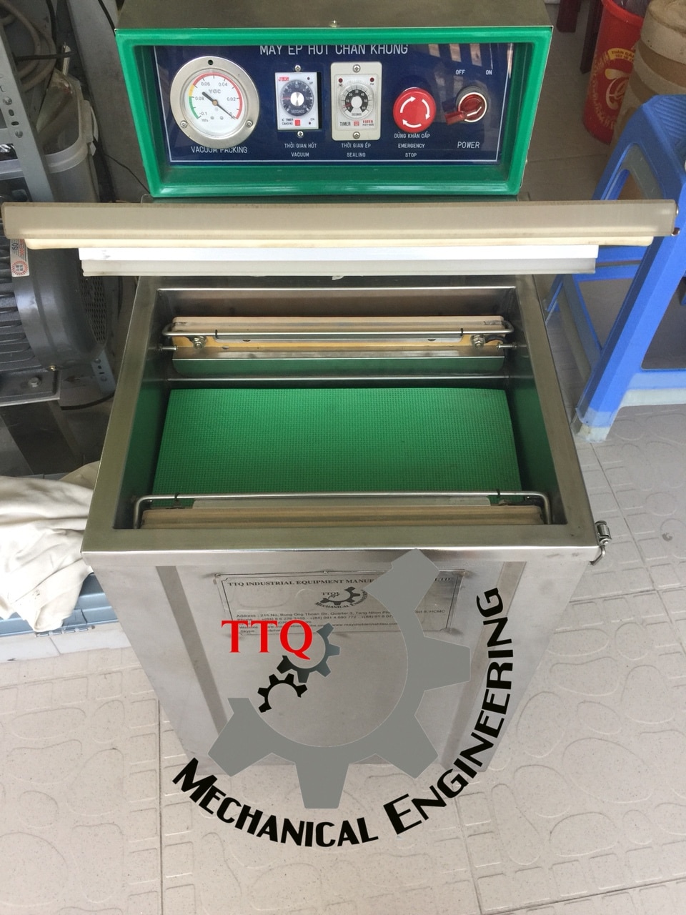 Cashew Nut Vacuum Packing Machine