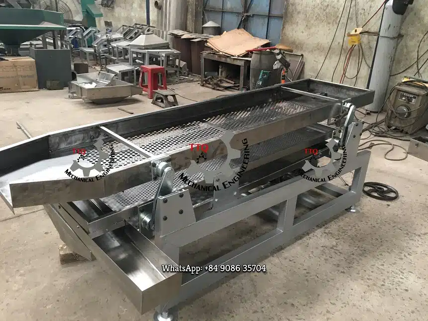 Cashew Scooping Machine